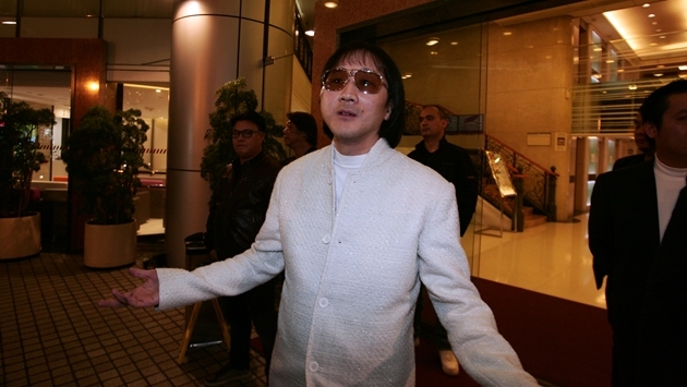 昨半島遇襲今凌晨出院 「上海仔」：我幾精神！