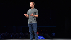Facebook 創辦人兼 CEO 朱克伯格為 Samsung 站台，看好未來 360 全景相機及 VR 裝置的前景。