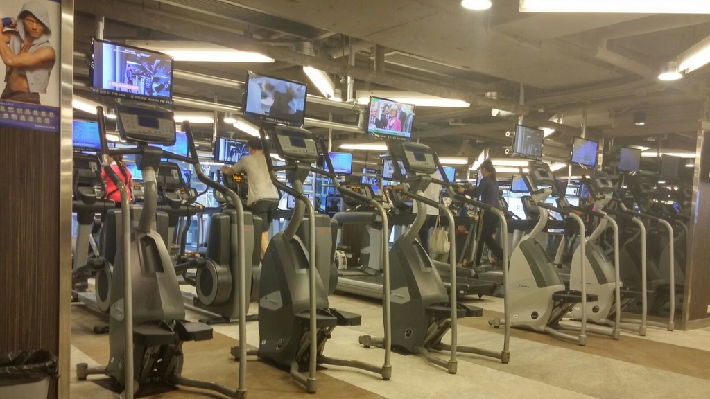 California FITNESS全線停業後，其他健身中心紛紛提出優惠，希望吸納客戶。