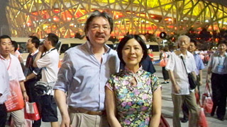曾俊華與太太合影（圖片來源：曾俊華網誌）