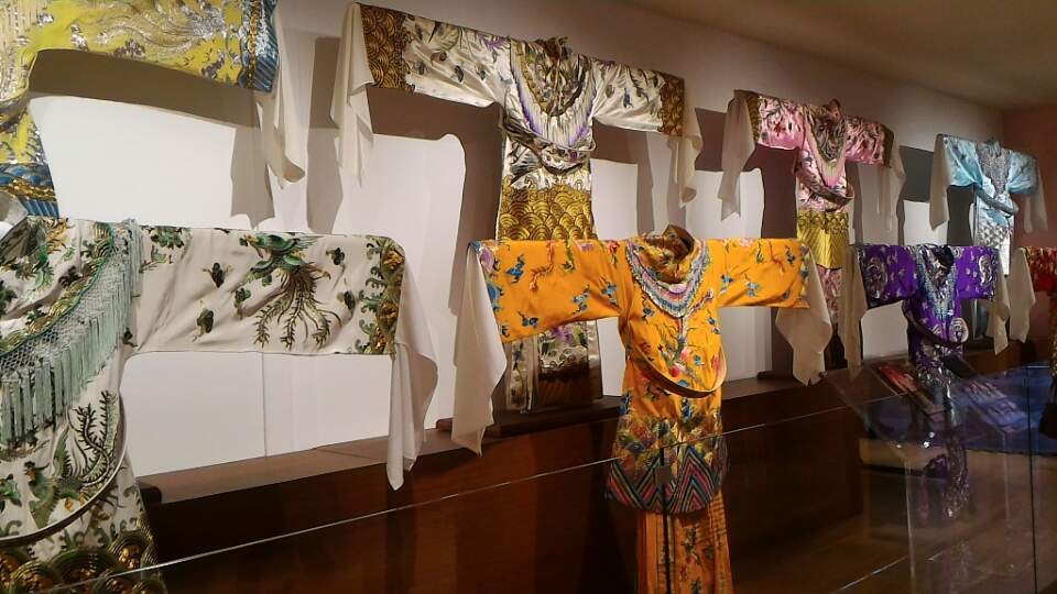 銅鑼灣時代廣場地下露天廣場將舉辦「文化瑰寶  執手相傳」展覽。（袁楚楚攝）