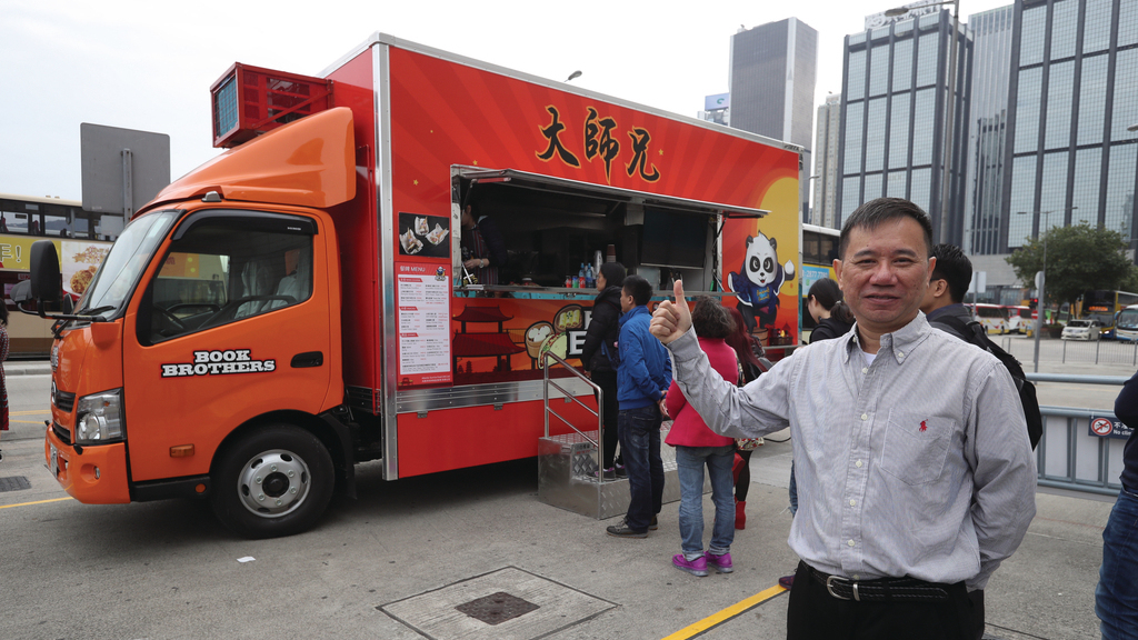 美食車「大師兄」負責人黃偉文。（經濟日報資料圖片）