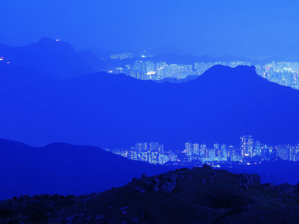 大霧山下的香港美景。（相片提供：Laurence Lai）