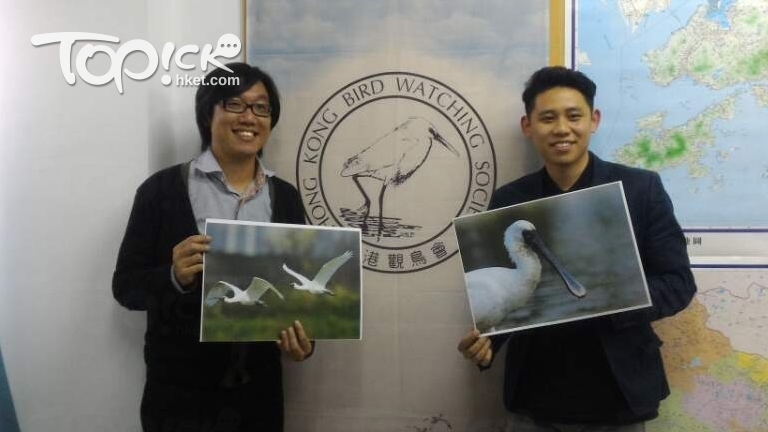 香港觀鳥會項目經理余日東(左)及浸大生物系講師宋亦希(右)「(經濟日報記者攝)