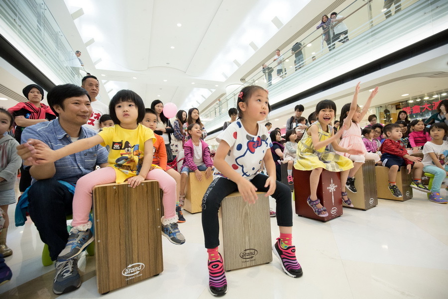 Orff 4 Kids會運用歌唱、舞蹈、樂器等元素，與現場大小朋友即興創作互動合奏。（官方圖片）