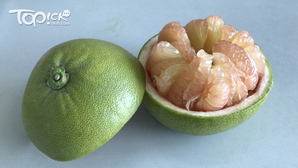 柚子拆皮可製成靚靚柚子盒。