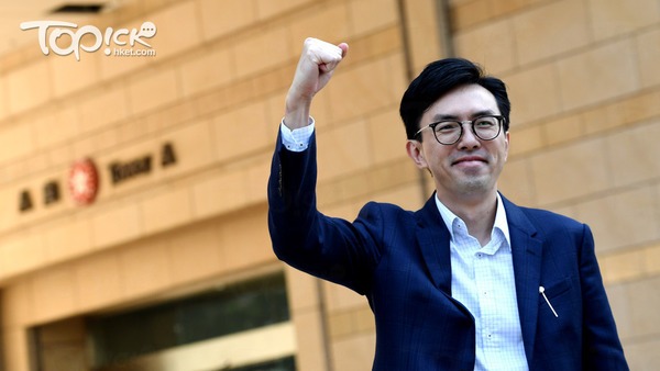 吳文遠掟三文治案被裁定普通襲擊罪罪成，被判入獄三星期，並獲准保釋候上訴。（程志遠攝）