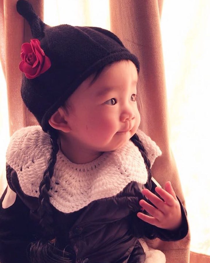 孻女張靖（Karina）是張繼聰的前世情人。（張繼聰facebook圖片）