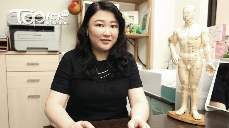 註冊中醫師許懿清表示，傳統湯水結合了對食材及環境的了解。（車耀開攝）