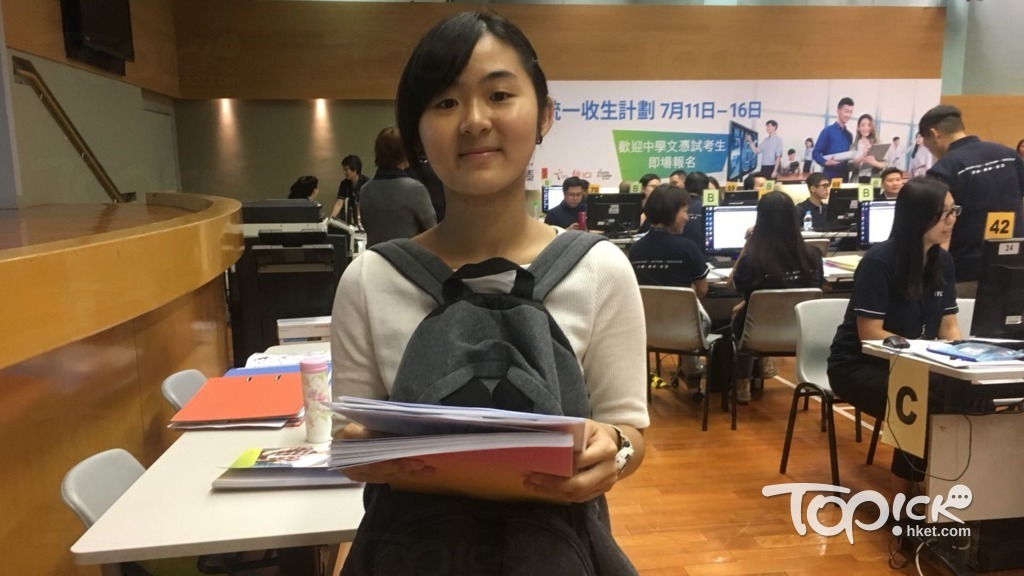 劉同學坦言即使並非讀資助學位課程，出路仍然廣闊。（李嘉嘉攝）