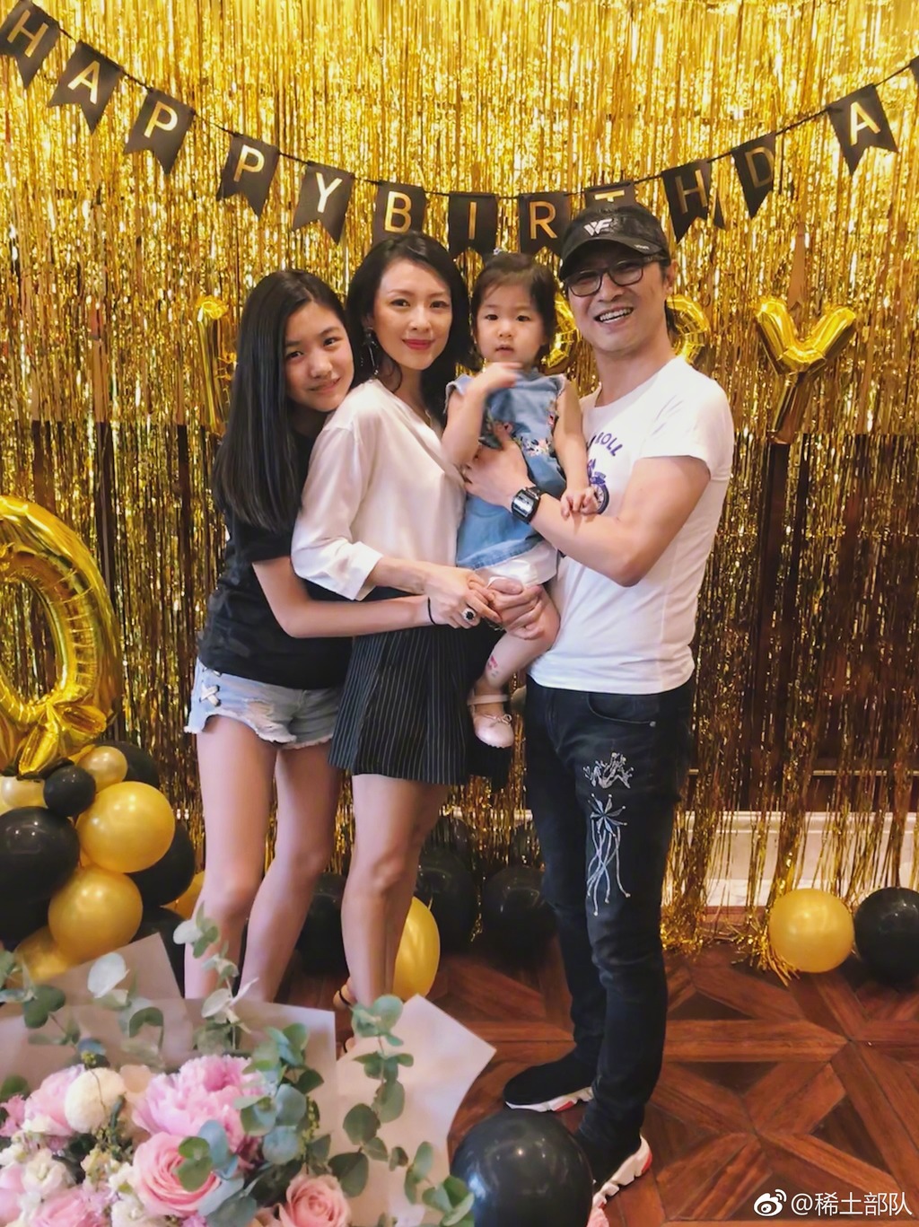 章子怡與汪峰育有2歲女兒醒醒。（相片來源：章子怡微博）