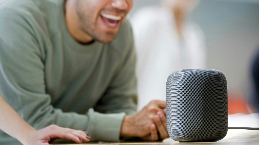 Apple新專利主要幫助裝置更準確地辨認用戶，料可應用至Apple智能喇叭HomePod以查詢特定用戶資訊。（法新社圖片）