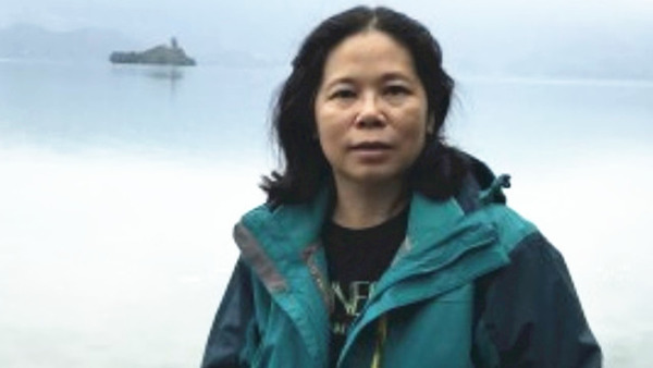 死者陳慧文（Tina），相信生前任職保母，在提供家庭支援、幼兒保姆服務的社企「尋保網」中自我介紹，自稱為「文姊」。（網上圖片）