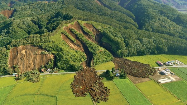 北海道地震引致土壤液化。（法新社圖片）