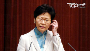 施政報告備受爭議，林鄭月娥今早出席施政報告答問大會。（梁偉榮攝）