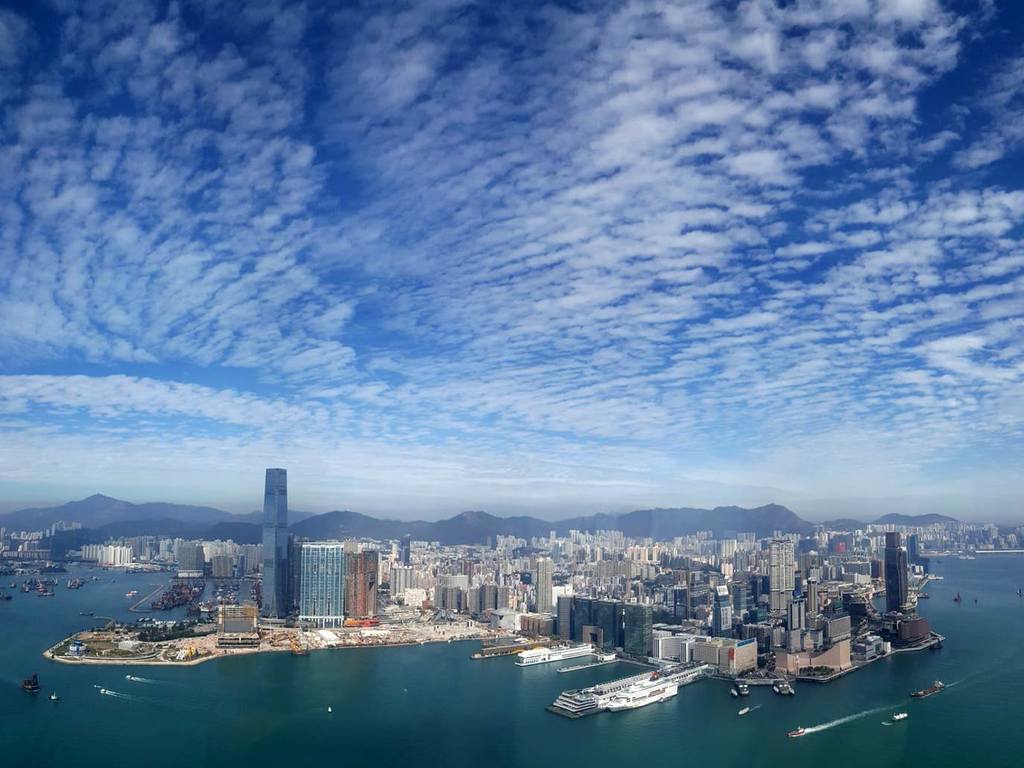 天文台在facebook 帖文介紹，今日在本港上空的雲類叫高積雲。(fb專頁「香港天文台 HKO」內Mark Choi/CWOS 相片）