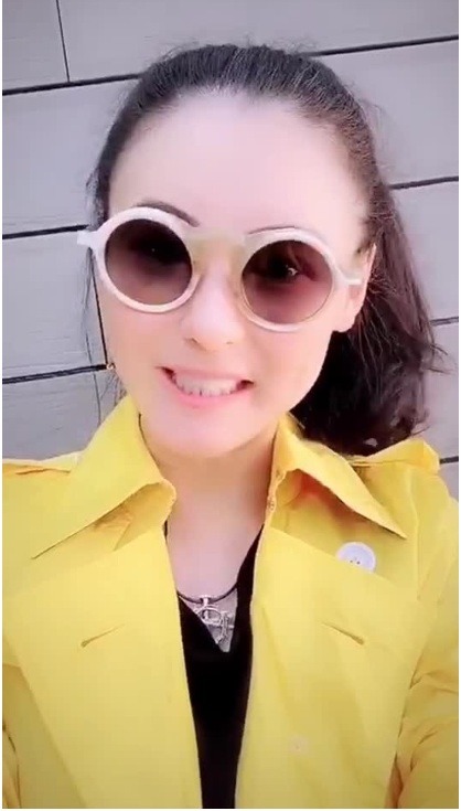 張栢芝拍短片表示第三子已滿月。（短片截圖）