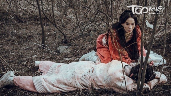 趙雅喪心病狂奪哈人身份，往秦國成復仇女神。