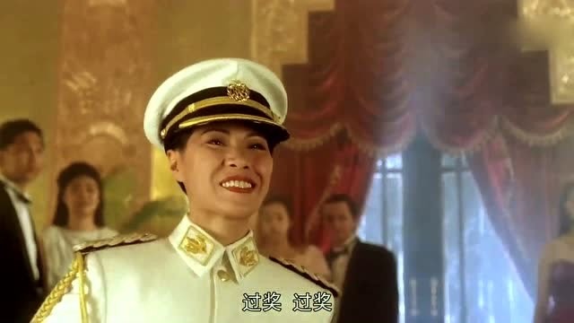 黃韻詩在《上海灘賭聖》演川島芳子成經典。