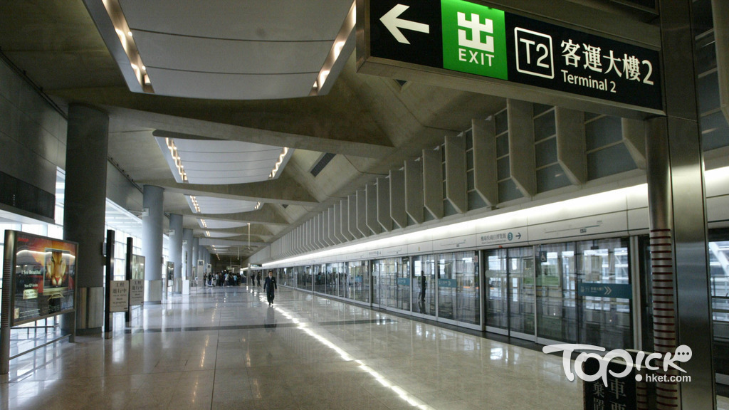 機場快綫計劃翻新車廂內籠。（資料圖片）