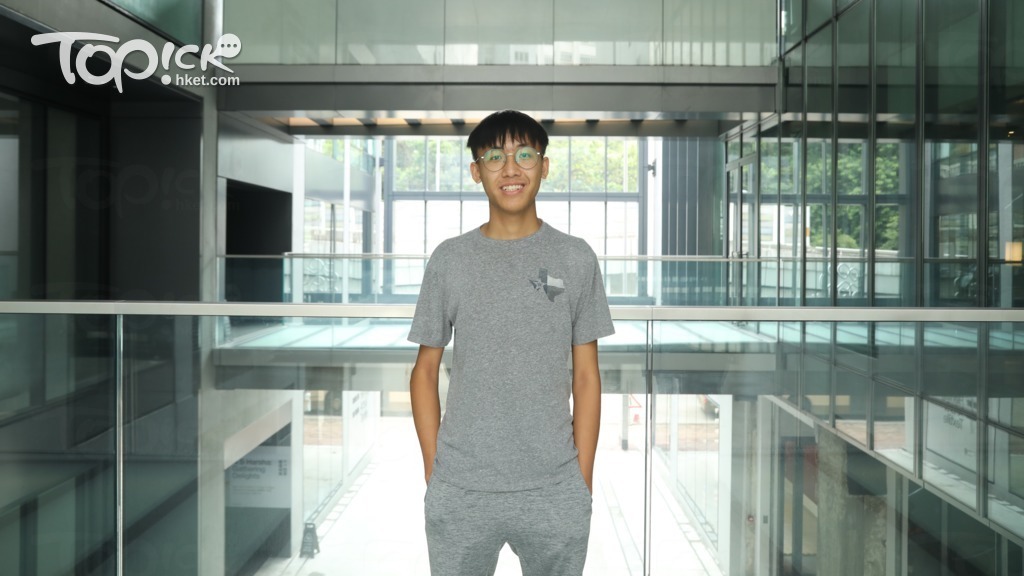 除了返學，他謂仍有時間打波及教中學同學中文。(曾有為攝)