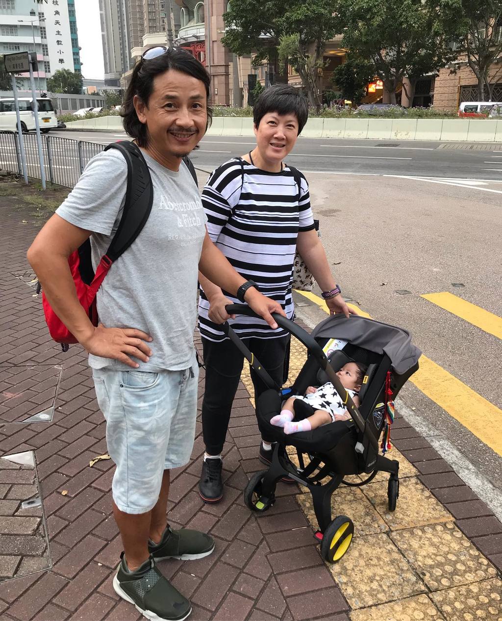 黃澤鋒一家現時出街都非常小心。（相片來源︰陳麗麗fb）