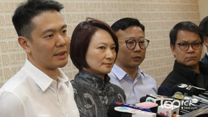 民建聯今早就區選落敗見記者。（陳永康攝）
