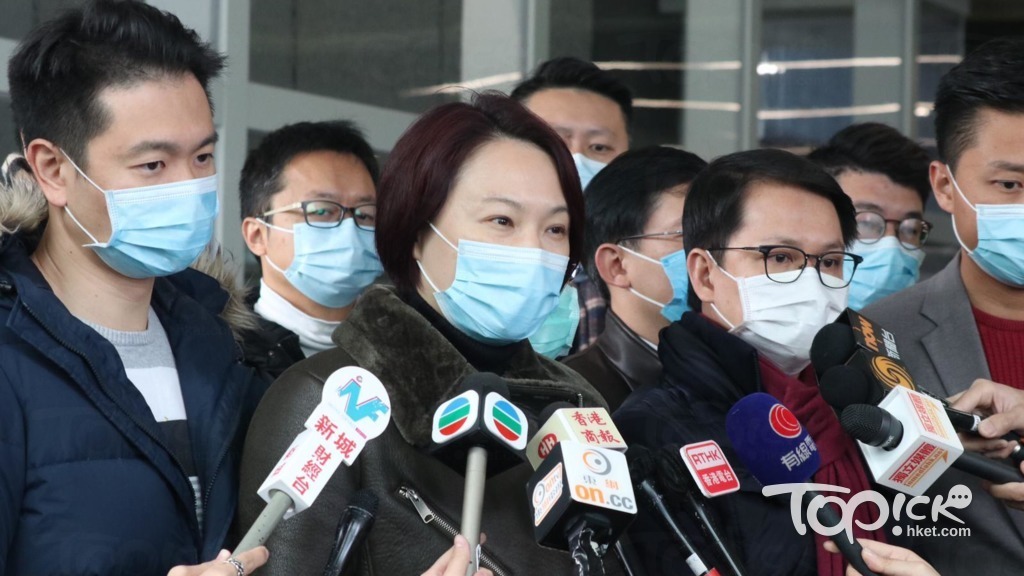 民建聯今早向行政長官遞信並約見特首辦主任，表達對抗疫情建議。（陳永康攝）