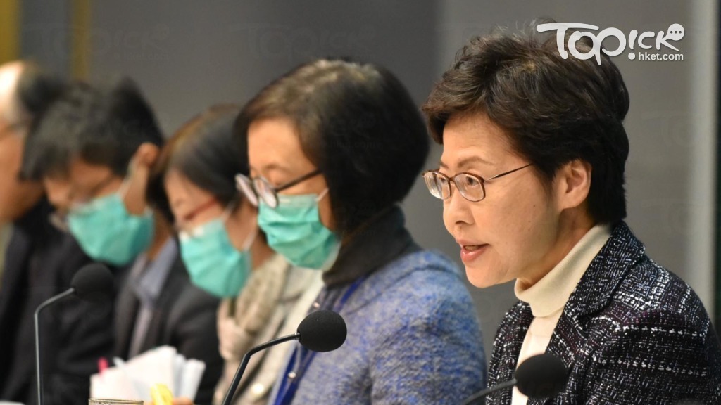 林鄭月娥指越嚴厲的措施會影響香港市民，特別是跨境工作的市民，已要求勞福局協助僱員和僱主。（程志遠攝）