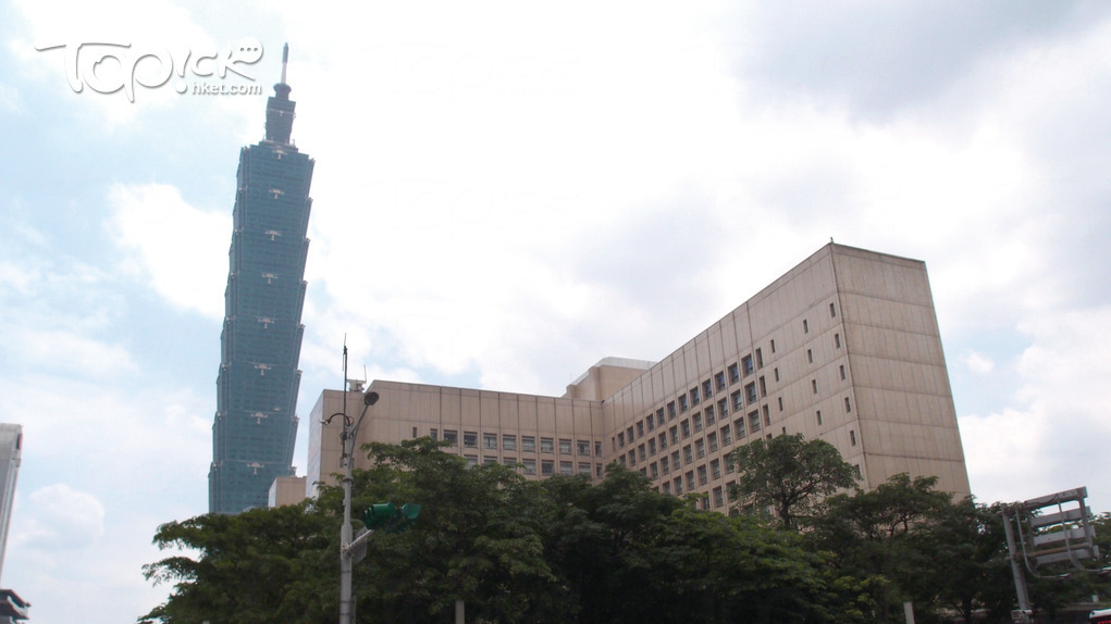 台灣政府宣佈，2月7日起暫停港澳門居民申請入台證。（資料圖片）