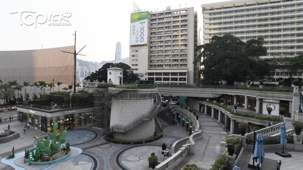 尖沙咀1881商場的圓形觀景台，或將面臨拆卸。（曾耀輝攝）