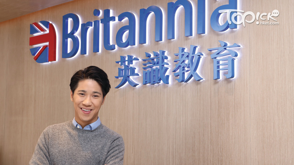 英識教育創辦人陳思銘與英國寄宿學校協會國際總監日前進行直播，預料英國的國際學校於9月能如期開學。 （陳智良攝）