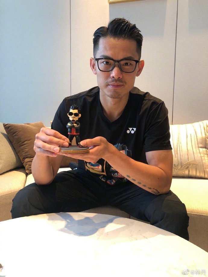 國家隊羽毛球名將林丹宣布退役。（林丹微博圖片）