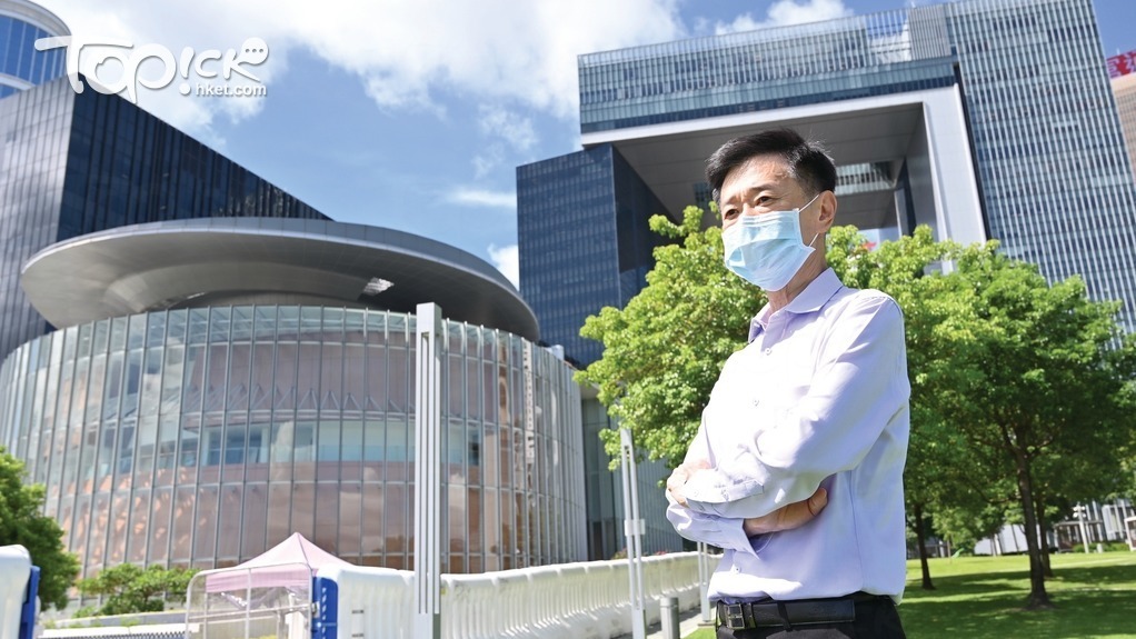 姚思榮慨嘆，近年立法會議政的協調空間減少了很多。（程志遠攝）