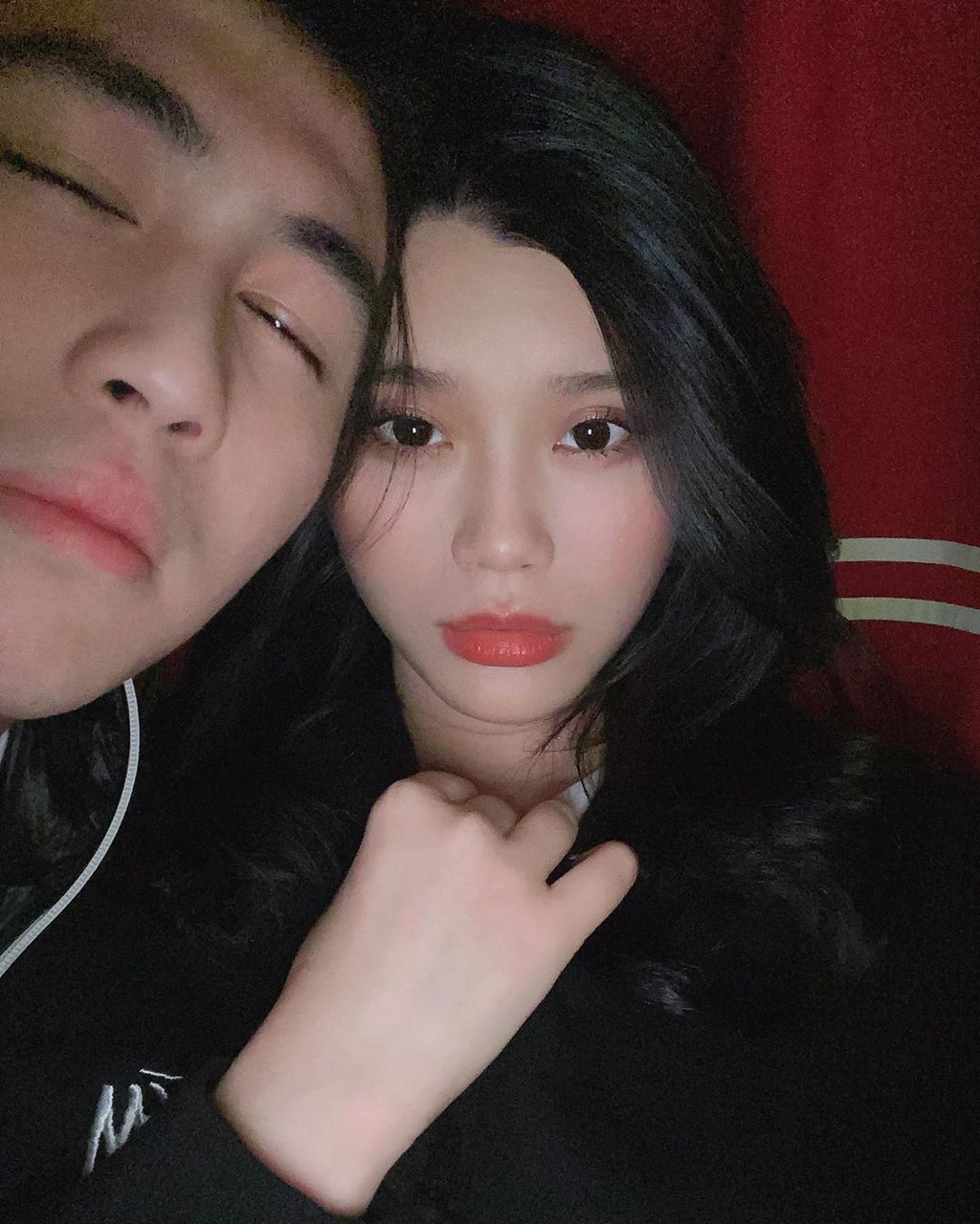 二人不時曬恩愛。（instagram圖片）