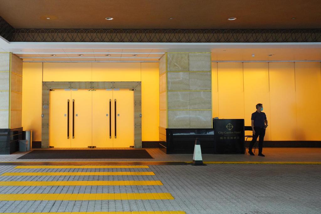 北角城市花園現時進行內部裝修。（林宇翔攝）
