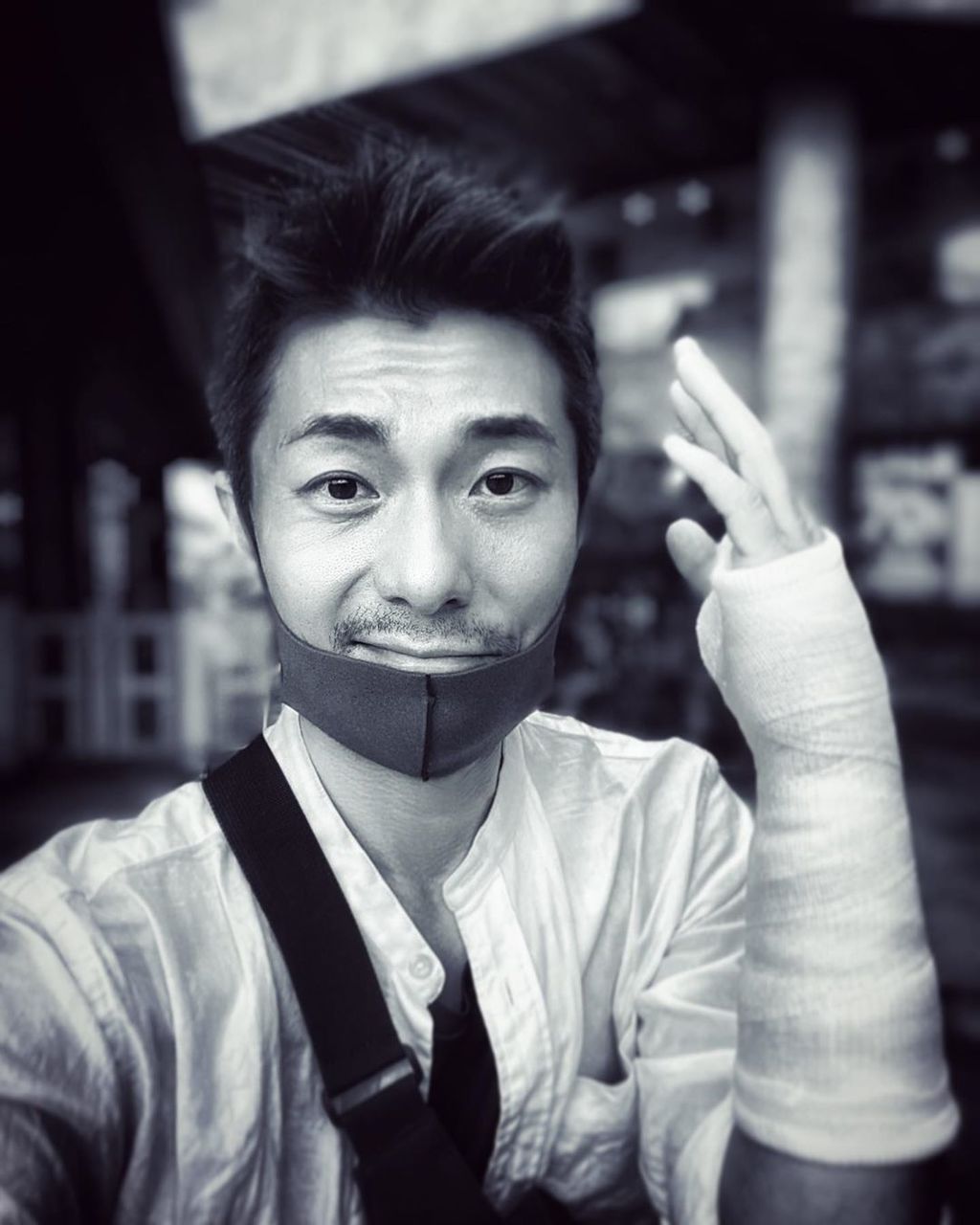 周國賢因救人受傷。（取自周國賢IG）