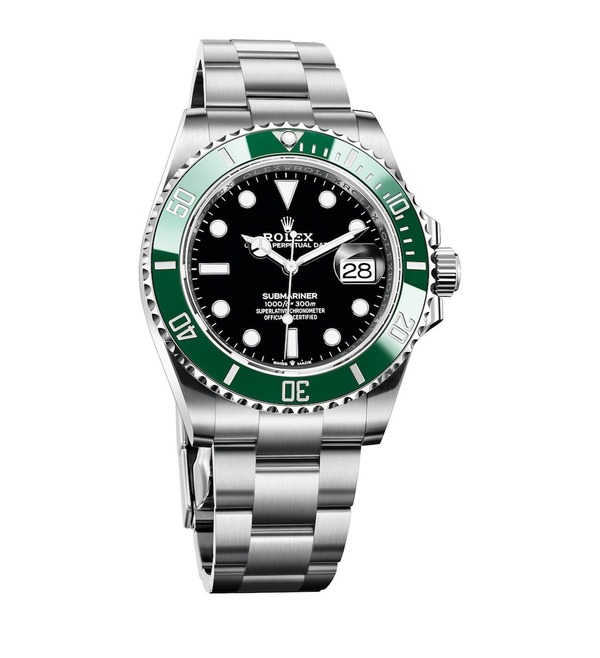 綠水鬼Submariner Date Ref.126610LV,首次於2003年面世,今年這枚全新鋼版 Ref.126610LV 跟前作就大為不同,換上了陶瓷錶圈,夜光點大小回復正常比例,當然還有先前提及的功能上升格,售價為$74,600。(品牌提供)