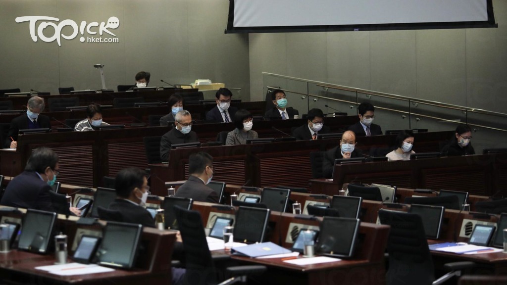 立法會通過第四輪防疫抗疫基金。（馮漢柱攝）