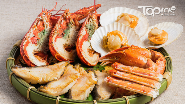 海鮮爐端燒美食豐富，包括波士頓龍蝦、鱈場蟹腳、蟹鉗、帶子、鱈魚。(酒店提供)