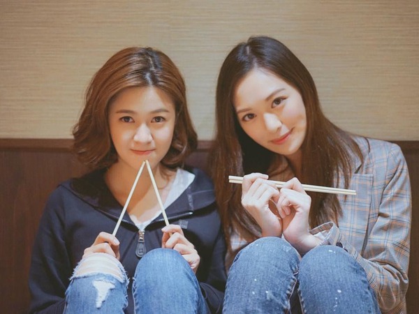 本屬好姊妹的馮盈盈與江嘉敏,疑因富豪船P事件反目。(取自IG)