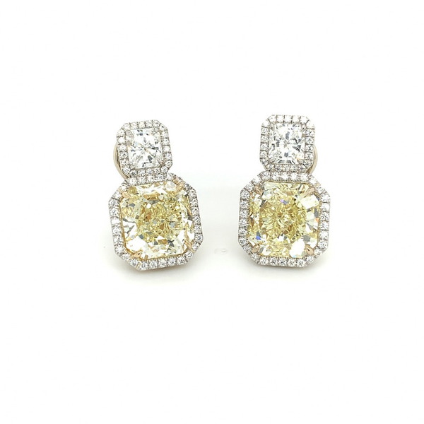 Forevermark by Premier Gem白鑽配黃色彩鑽耳環，以鉑金鑲嵌，鑽石總重10.45卡。（品牌提供）