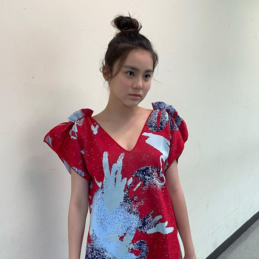 《聲夢傳奇》參賽者姚焯菲（Chantel）現年14歲。（Instagram圖片）