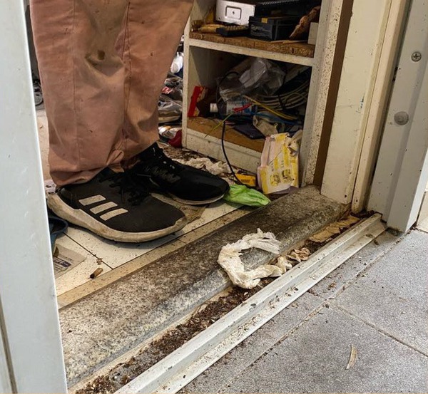 涉事單位住戶為一位獨居多年的老翁。(圖片來源:冼錦豪Facebook)