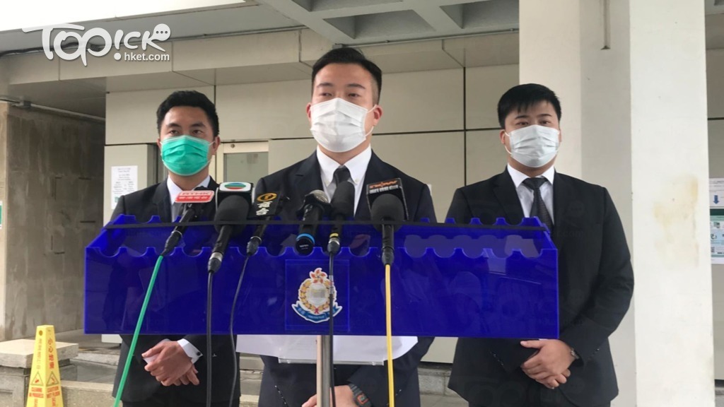 高級督察沈灝旻(中)對判刑表示歡迎。陳卓欣攝