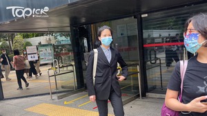 女警李燕華今續於區域法院作供。資料圖片