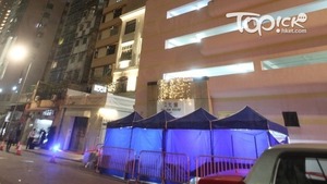 跑馬地滙文樓約130名居民接受檢測，沒有發現確診個案。(黃傑偉攝)