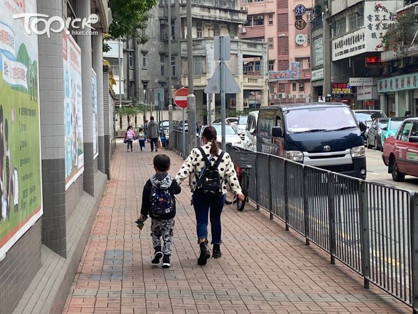 邱女士指尚不知道發生虐兒事件。(陳麗娜攝)