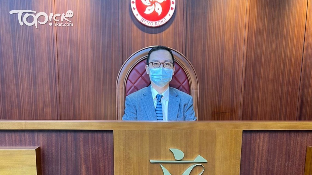 李鎮強今日率先試坐「大主席位」，坦言該位置「不易坐」！（受訪者提供）