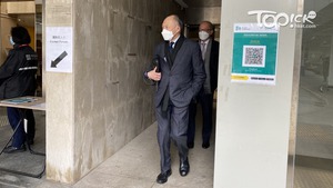 霍震寰今續到庭應訊。（林育慧攝）